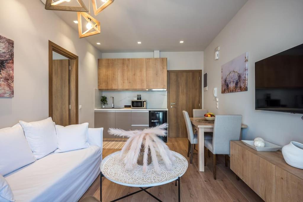 Amalia'S Luxury Apartment 1 Candia Esterno foto